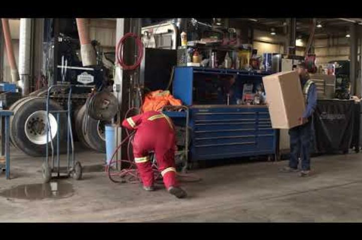 A mechanic's garage for commercial vehicles