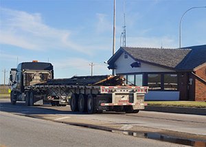 Alberta-Government-asking-public-opinion-on-province-regulations-regarding-trucking-bus-and-service-companies-63